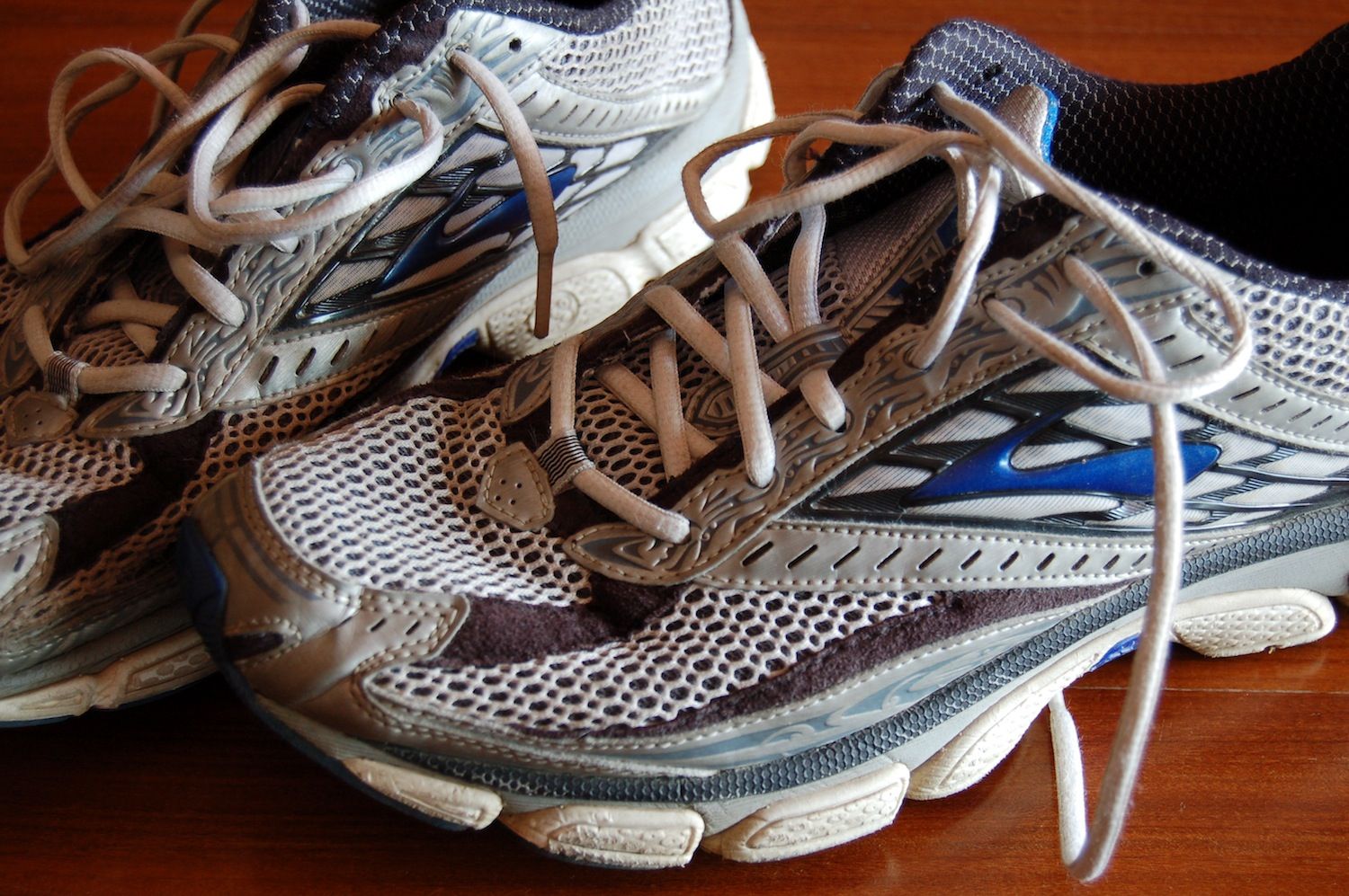 The Ultimate Guide To Replacing Running Shoes: Recommended Frequency