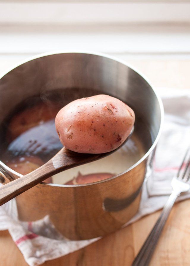 Perfectly Boiled Potatoes Made Simple: A Step-by-Step Tutorial