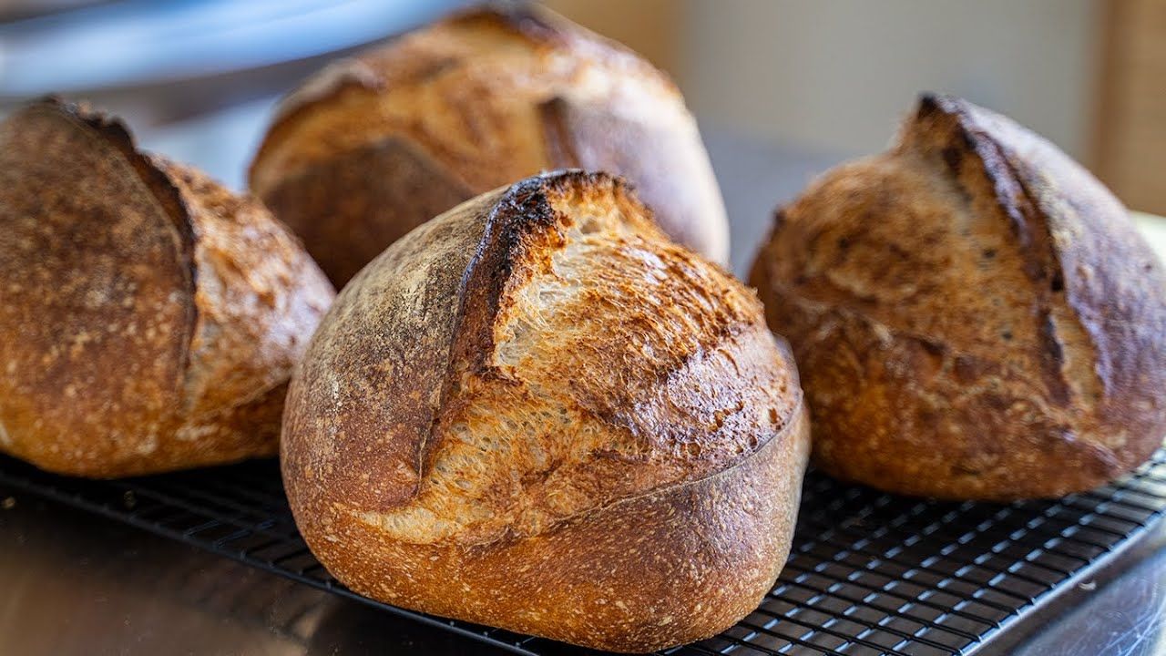 Step Into The World Of Artisanal Breads: Master The Technique Of Making Sourdough