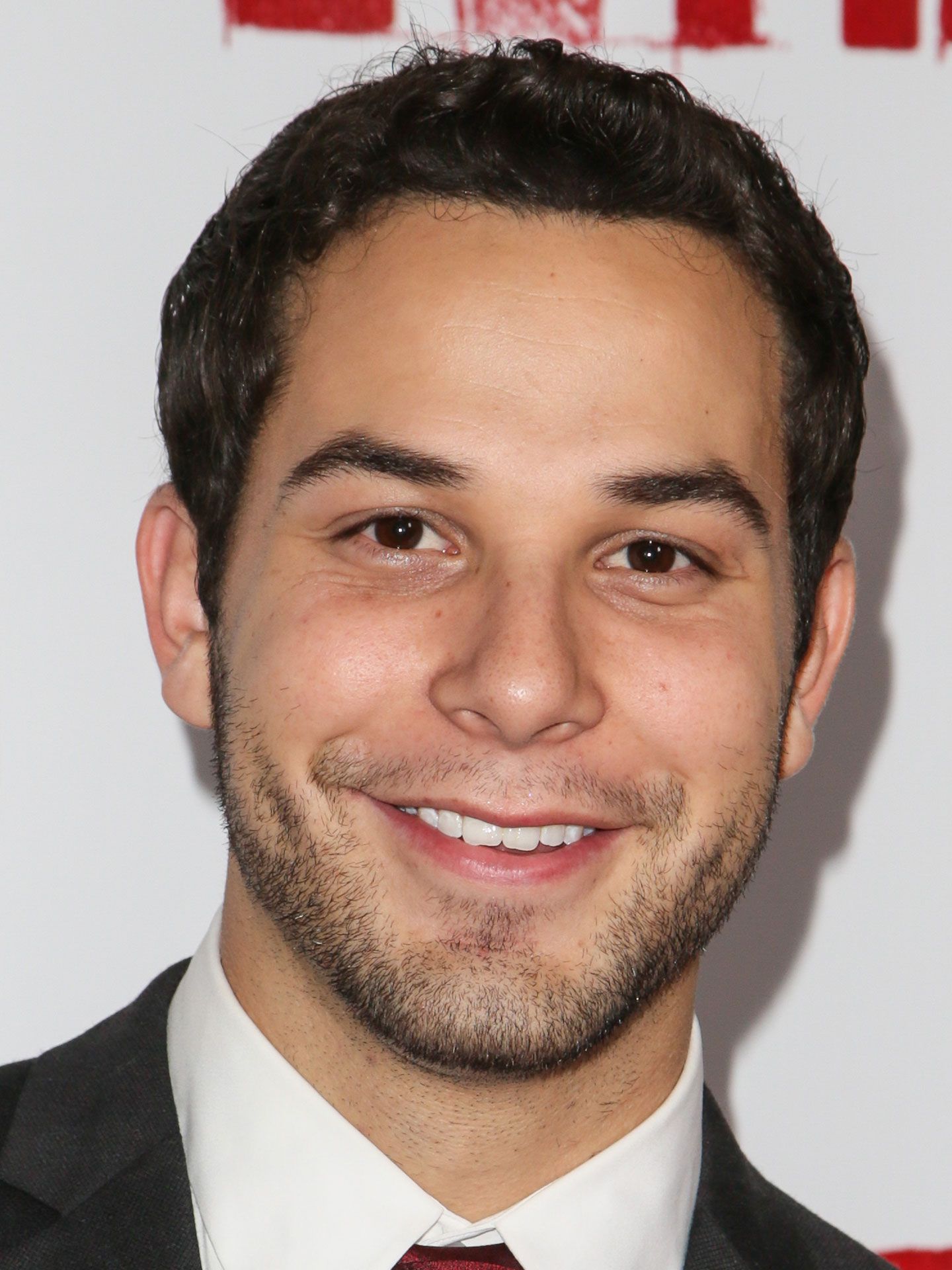 Unlock The Secrets Of Skylar Astin: A Comprehensive Look At The Rising Star's Career And Personal Life