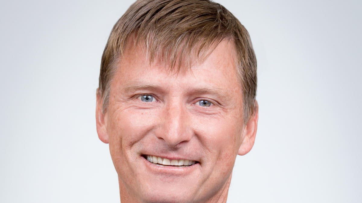Uncovering The Success Story Of Jonathan Bush: From Family Legacy To Healthcare Innovator
