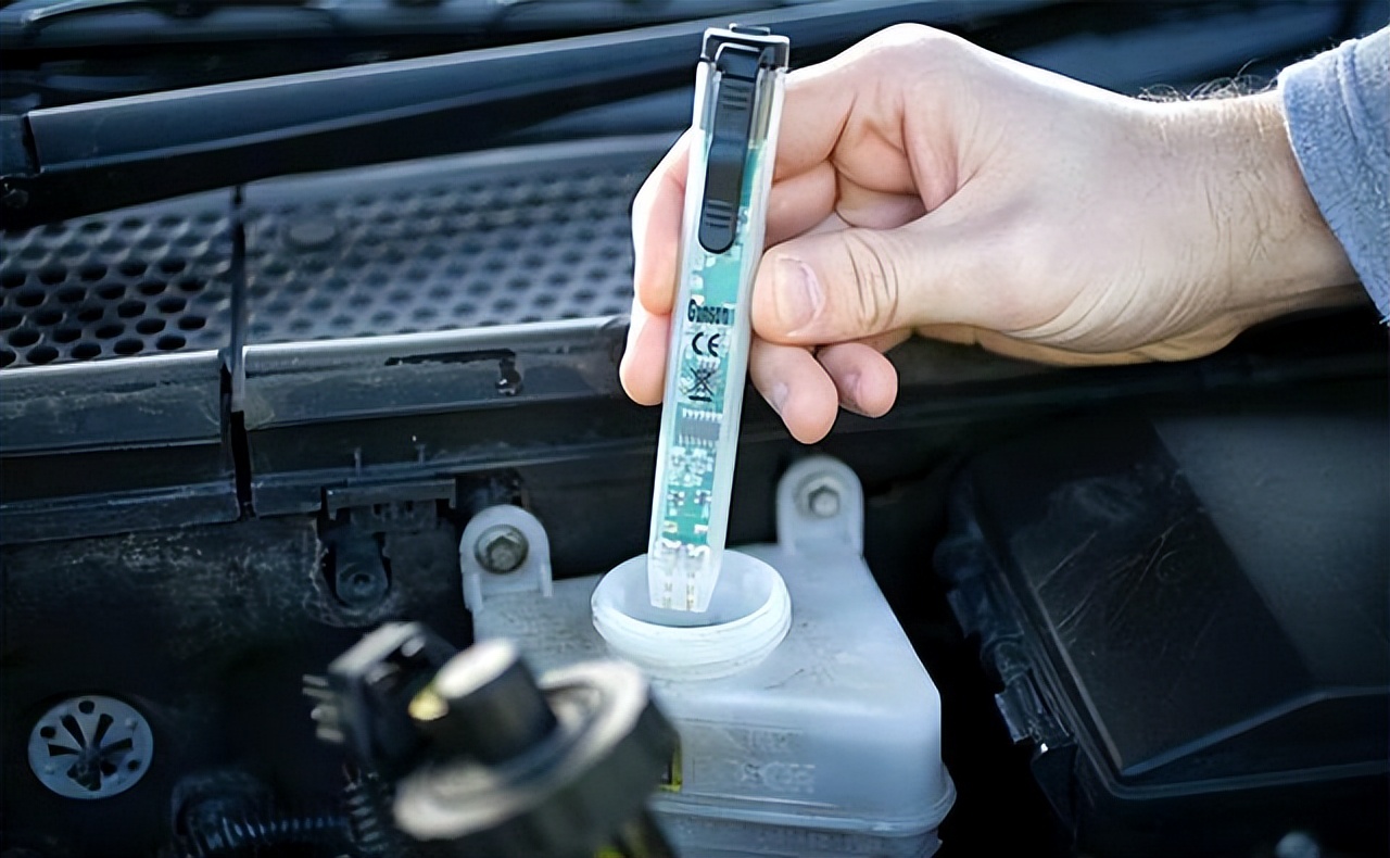 How Frequently Should Brake Fluid Be Changed: Expert Tips And Guidelines