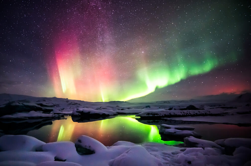 Conquering The Night Sky: How To Take Stunning Northern Lights Photos On Your IPhone