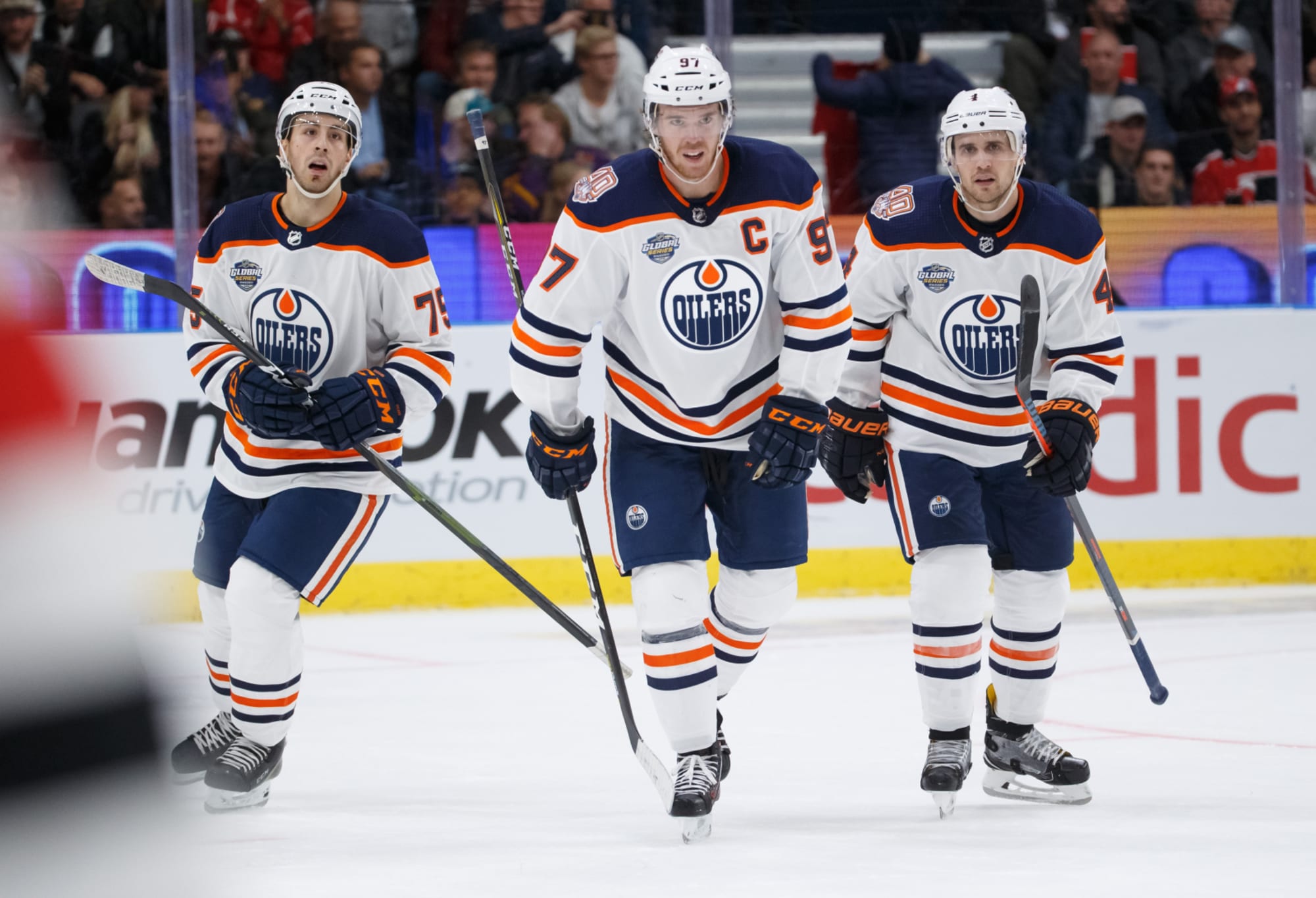 Breaking News: Oilers Game Update - Find Out Who Is Winning Now!